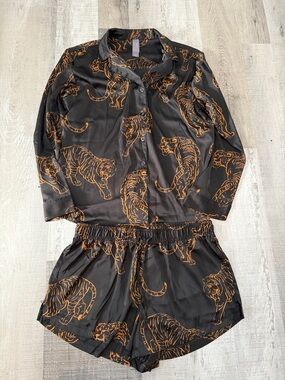 Auden Black and Orange Tiger Print Satin Pajama Set